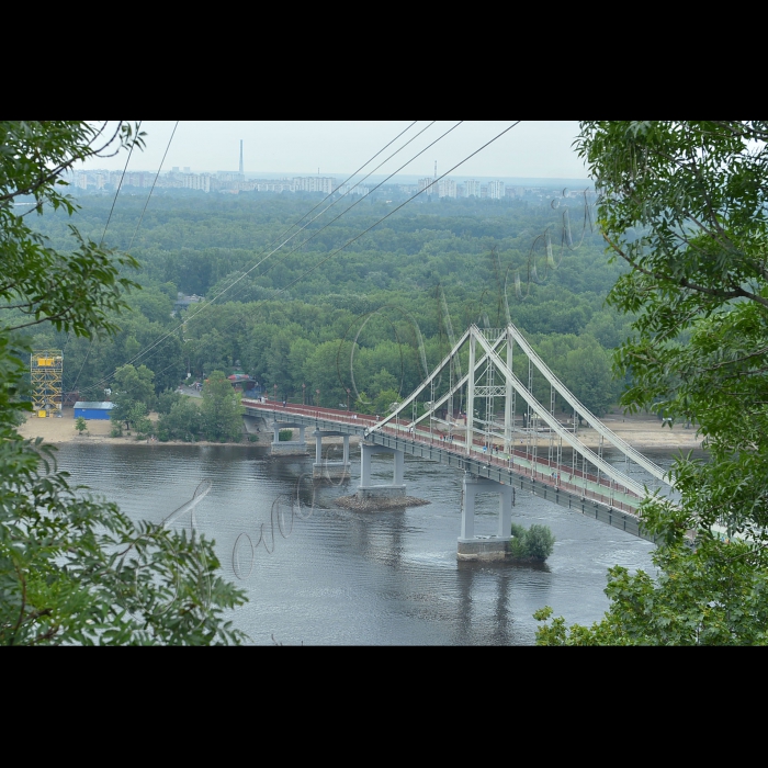 Київ. Труханів острів.