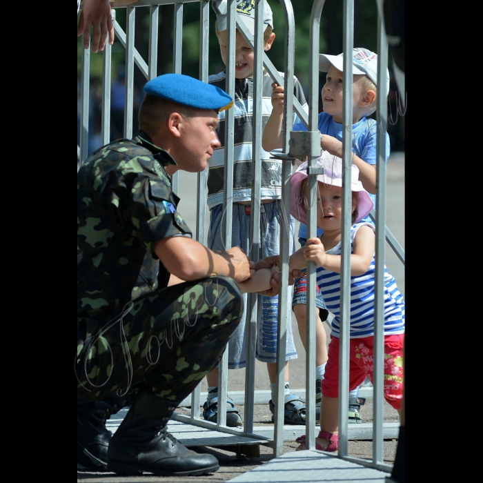 Жанрові фото. Траса Київ--Житомир.