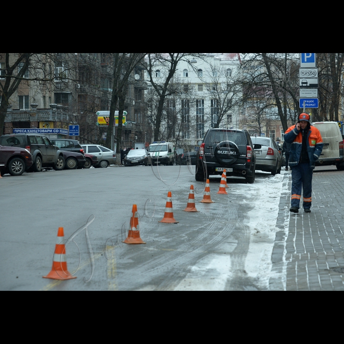 Київ. Паркування на вул. Пушкінська і Пирогова.