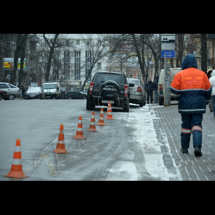 Київ. Паркування на вул. Пушкінська і Пирогова.