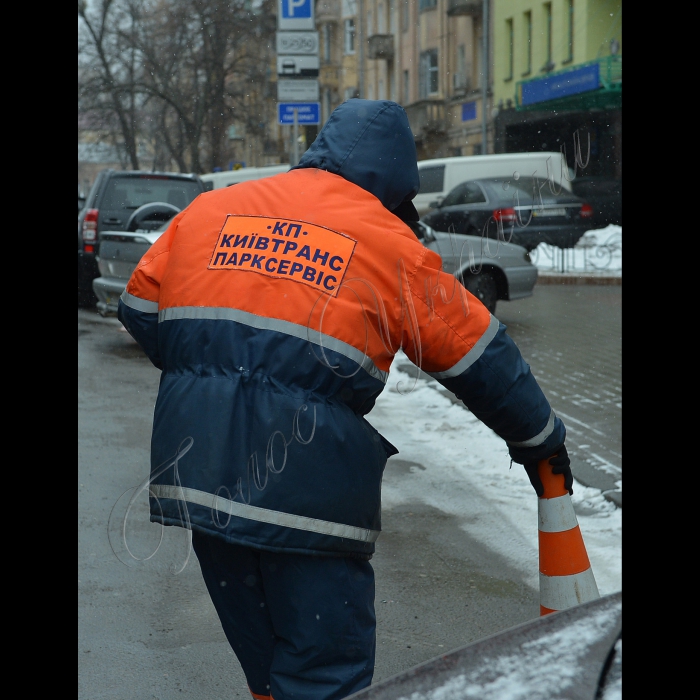 Київ. Паркування на вул. Пушкінська і Пирогова.