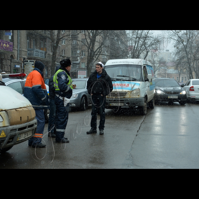 Київ. Паркування на вул. Пушкінська і Пирогова.