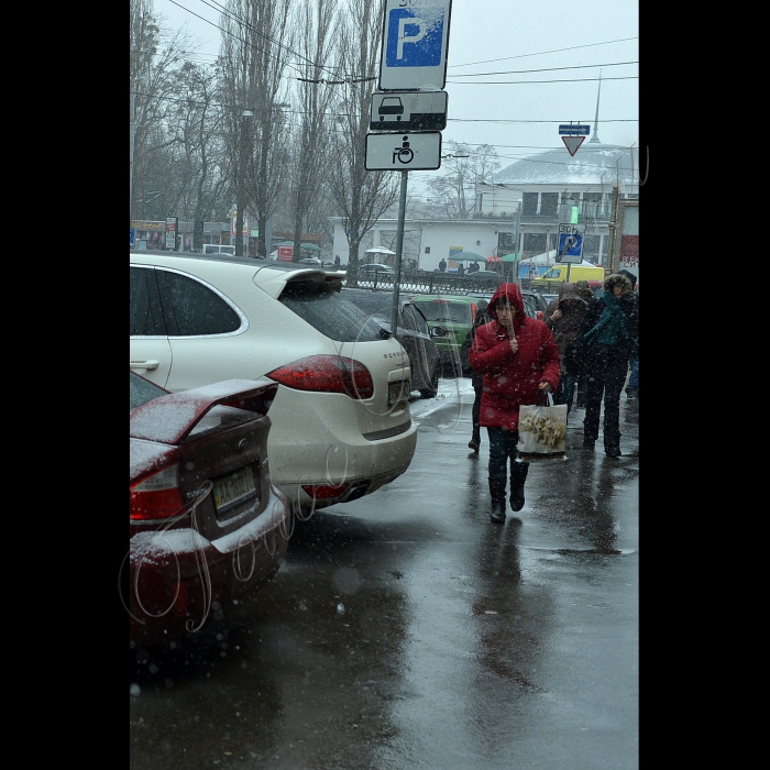 Київ. Паркування на вул. Пушкінська і Пирогова.