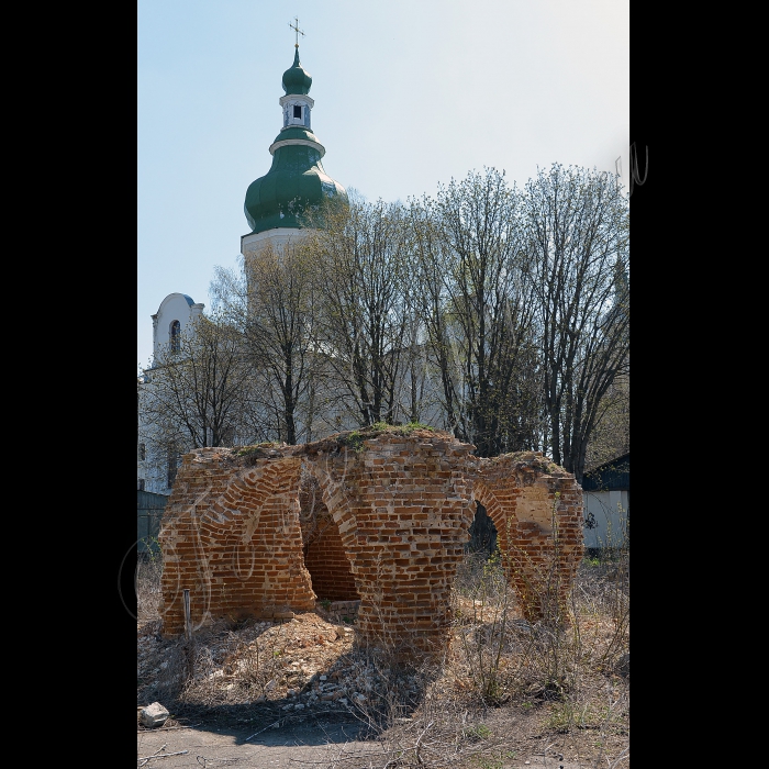 Київська область. м. Переяслав-Хмельницький. Історичні місця, пов'язані з Т.Г. Шевченком. Національний історіко-етнографічний заповідник «Переяслав», музей «Заповіту» Т. Г. Шевченка.
