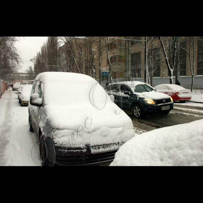 Київ, перший сніг.