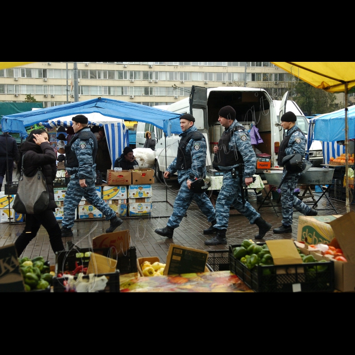 Біля будівлі Центральної виборчої комісії розпочнеться мітинг об’єднаної опозиції проти фальсифікацій на виборах до Верховної Ради України.