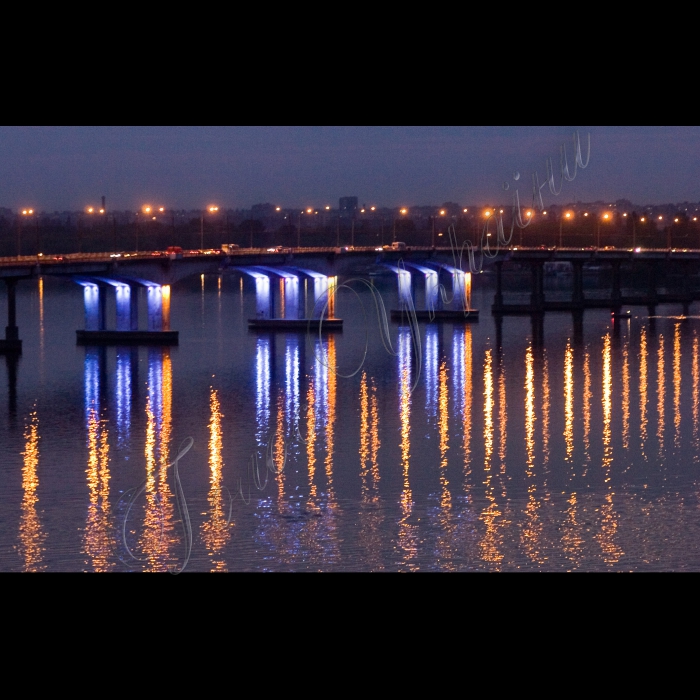 Дніпропетровськ.
Набережна.
