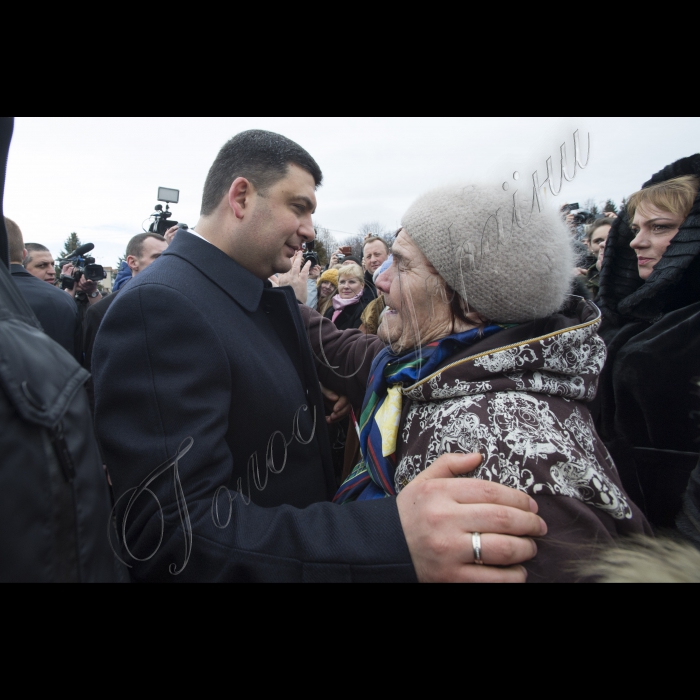 Голова ВР України Володимр Гройсман, Президент України Петро Порошенко, Керівник Національної поліції України Хатія Деканоідзе взяли участь у церемонії складання присяги Національною поліцією у м. Вінниця.