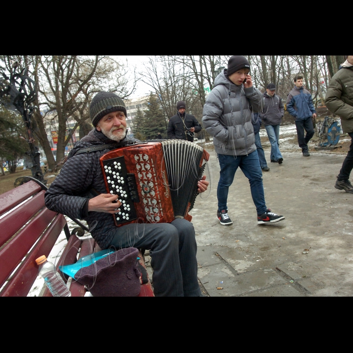 Крис, Сімферополь. Дід Павло
