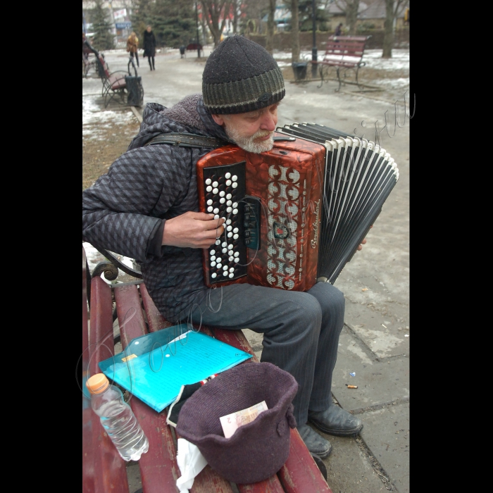 Крис, Сімферополь. Дід Павло
