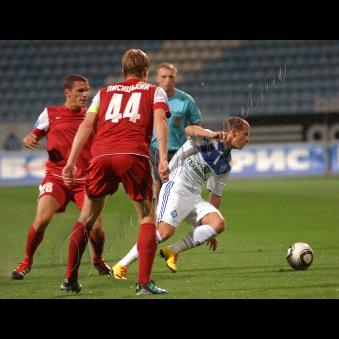 Чемпіонат України з футболу.
Динамо - Кривбас - 1:0
Гол: Ярмоленко, 50
