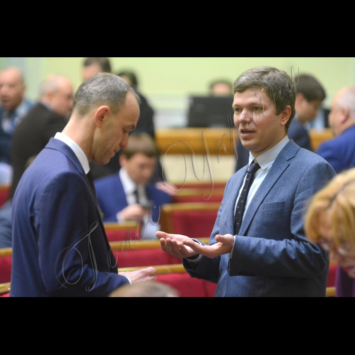 31 березня 2016. Пленарне засідання Верховної Ради України. Андрій Кожем’якін Б Леонід Ємець НФ