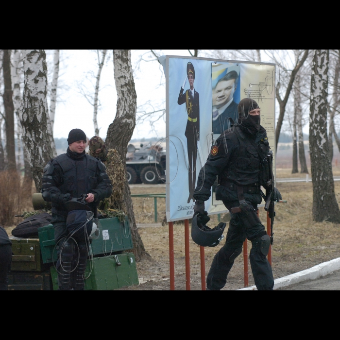 У  Навчальному центрі внутрішніх військ МВС України відбудуться заходи, присвячені Дню внутрішніх військ МВС України (Н.Петрівці).