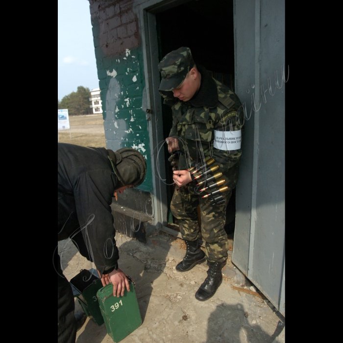 Чернігівська область, навчання 101-ї бригади охорони Генерального штабу ЗС України.