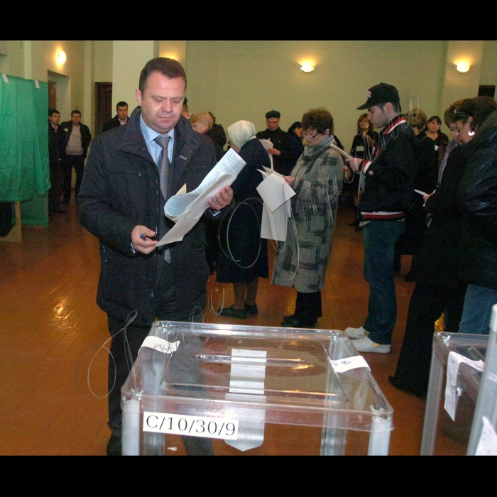 Київська область, місто Буча.

Місцеві вибори до міської ради та міського голови.
