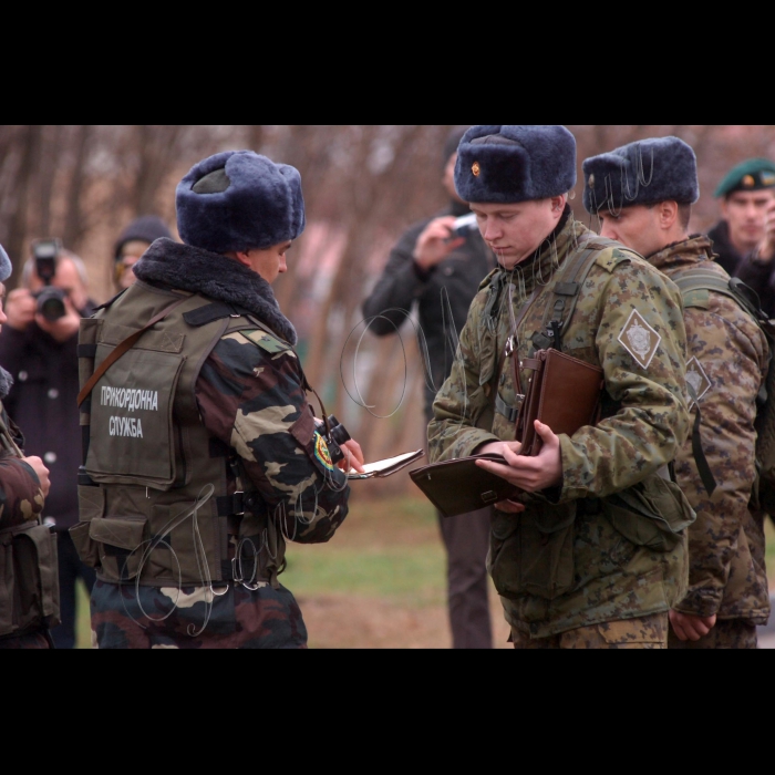 На Харківщині  відбувся міждержавний тренінг  з практичної апробації
новацій у системі охорони кордону та прикордонного контролю
на українсько-російській ділянці кордону.