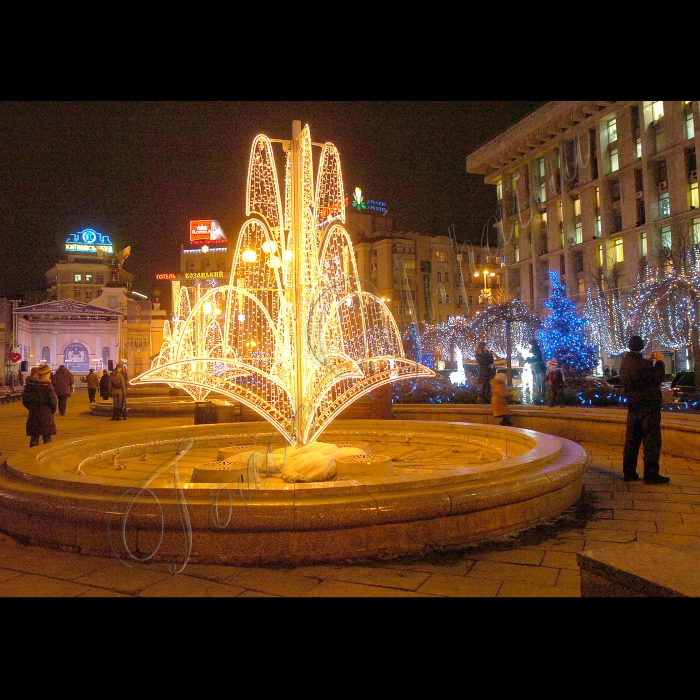 Київ, Майдан Незалежності, перед Новим роком.