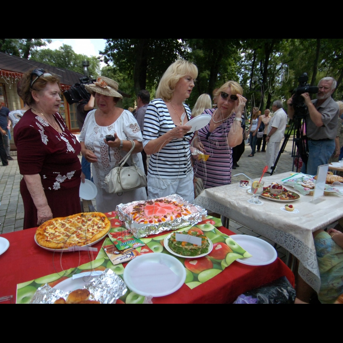 13 липня 2010

У столичному парку імені Тараса Шевченка відбувся конкурс кулінарної майстерності серед студентів 