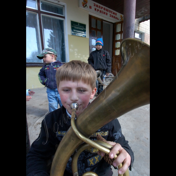 22 квітня 2010 Білоцерківський район, село Трушківці.
Загальноосвітня середня школа І-ІІІ ступенів.