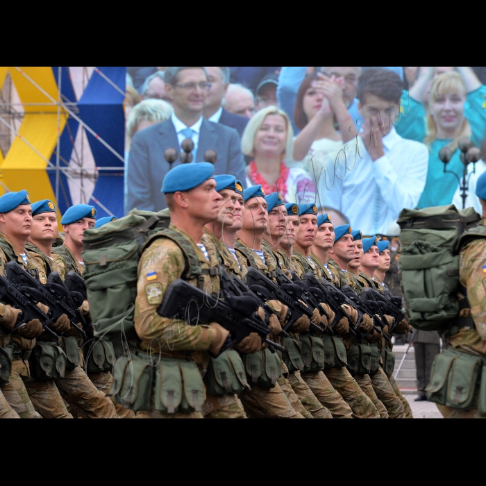 24 серпня 2016 Голова Верховної Ради України Андрій Парубій взяв участь в урочистостях з нагоди святкування 25-ї річниці Незалежності України.
Було вшановано пам’ять Героїв Небесної Сотні, а також проведено 