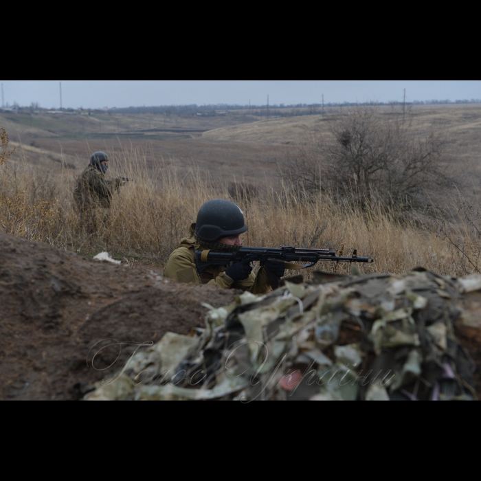 16 листопада 2016 у День морської піхоти начальник Генерального штабу ЗСУ Віктор Муженко особисто привітав лицарів чорних беретів 36 окремої бригади морської піхоти.  У Широкіному та Маріуполі генерал армії нагородив військовиків. Близько 20 бійців отримали ордени Богдана Хмельницького, 