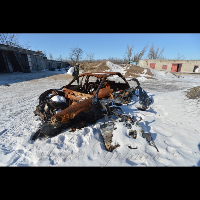 9 лютого 2017 Авдіївка. Промзона. 
Минулої ночі противник продовжував обстріли наших позицій з важкого озброєння. Наші воїни всі цілі, втрат і поранених немає. Бійці тримають захоплені позиції.