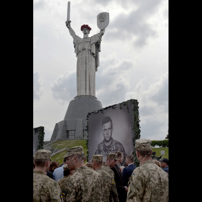 8 травня 2017 у Києві відбулося відкриття фотовиставки 