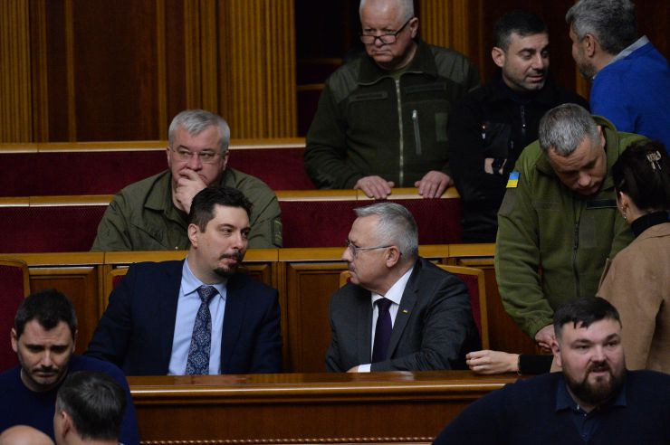 Пленарне засідання Верховної Ради України.

У Верховній Раді зі щорічним посланням про внутрішнє і зовнішнє становище виступив Президент Володимир Зеленський. У посланні, яке відповідно до ст.106 Конституції відбувається щороку, викладається позиція глави держави з основних напрямів внутрішньої та зовнішньої політики, або інформація про важливі рішення, прийняті ним відповідно до конституційних повноважень.
