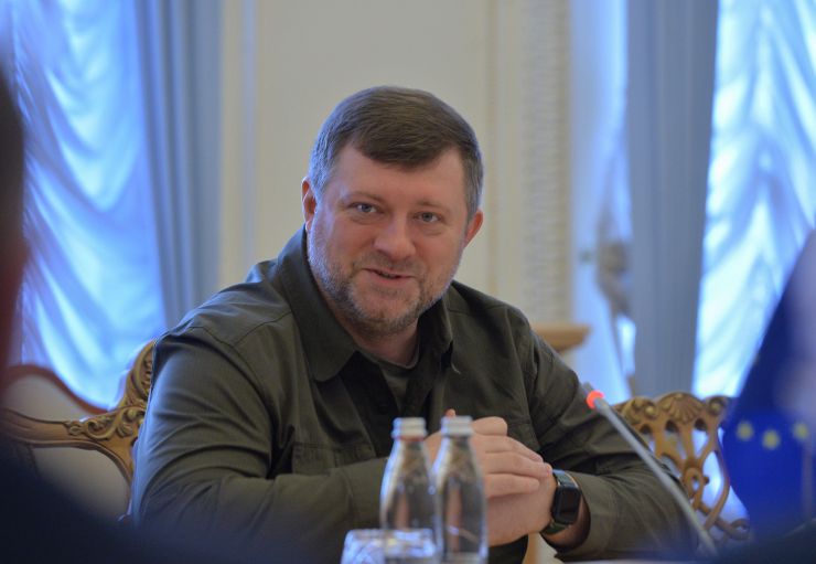 Перший заступник Голови Верховної Ради України Олександр Корнієнко зустрівся з делегацією Спеціального комітету Европейського парламенту з іноземного втручання в усі демократичні процеси в Європейському Союзі, включаючи дезінформацію.