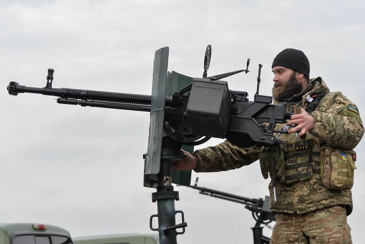 У Гостомелі відбулися військові навчання мобільних вогневих груп ППО. До їхнього складу увійшли передані Збройним Силам України 10 позашляховиків від благодійного проекту ГЕРОЙCAR. Бойове поповнення, що надійшло завдяки ініціативі 