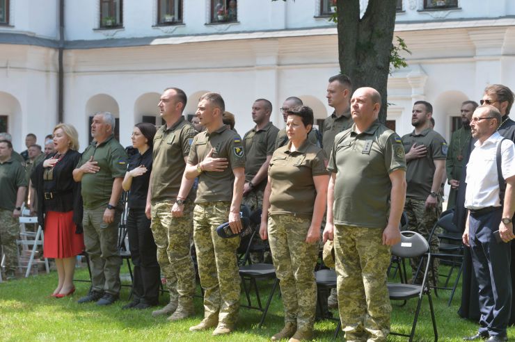 У стінах храму Святої Софії Премудрості Божої відбувся черговий випуск військових капеланів, які завершили курси підвищення кваліфікації з питань військового капеланства Збройних Сил України. Підготовка тридцяти військових капеланів від шести релігійних організацій пройшла на базі Військового інституту Київського національного університету імені Тараса Шевченка. 
Нові служителі отримали Сертифікати про завершення Курсів. 
