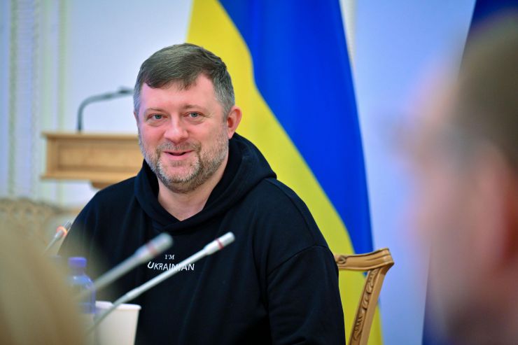 Перший заступник Голови Верховної Ради Олександр Корнієнко взяв участь у засіданні робочої групи з підготовки комплексних законодавчих пропозицій щодо внесення змін до законів України у сфері парламентського права. 