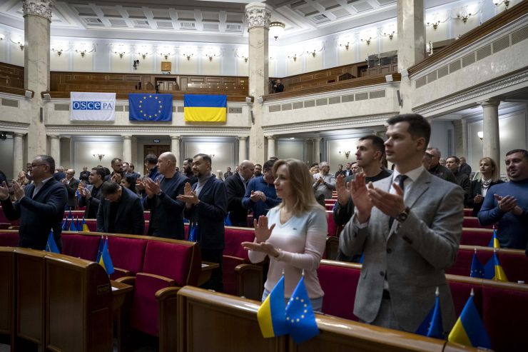 Пленарне засідання Верховної Ради України 
У Верховній Раді виступила Президентка Парламентської асамблеї ОБСЄ Піа Каума.
Верховна Рада підтримала законопроєкти про продовження загальної мобілізації та воєнного стану.
Виступ Голови Народних Зборів Республіки Болгарія Росена Желязкова
