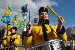 З нагоди Всесвітнього дня пошти та 240-річного ювілею з дня заснування у місті Києві міської поштової контори біля Головпоштамту відбулись  святкові заходи. 