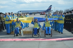 Київ. Урочиста зустріч в аеропорту 