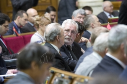 Парламентські слухання на тему: «Стан і перспективи забезпечення в Україні безпеки дорожнього руху» провела заступник Голови вр України Оксана Сироїд