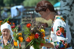 У Національному музеї народної архітектури та побуту України “Пирогів” відбулося «Свято квітів напередодні Маковея”