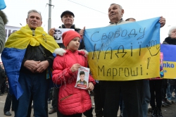 Мітинг-пікет «Свободу Надії  Савченко!» біля посольства РФ  (Free Savchenko!) з вимогою  звільнити Надію Савченко. Ініціатор – партія «Батьківщина» 