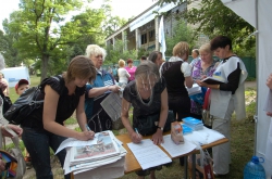 На Сирці рятують занедбаний басейн 